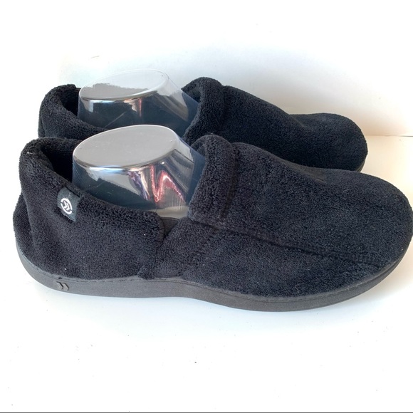 ISOTONER Furry Machine Washable Slippers—SZ. 11/12 - Picture 6 of 13